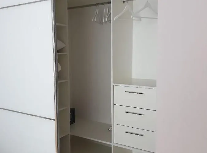 Sunny Near The Sea On Genuezskaya アパート *