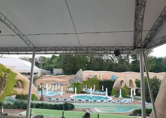 Sunny Near The Sea On Genuezskaya