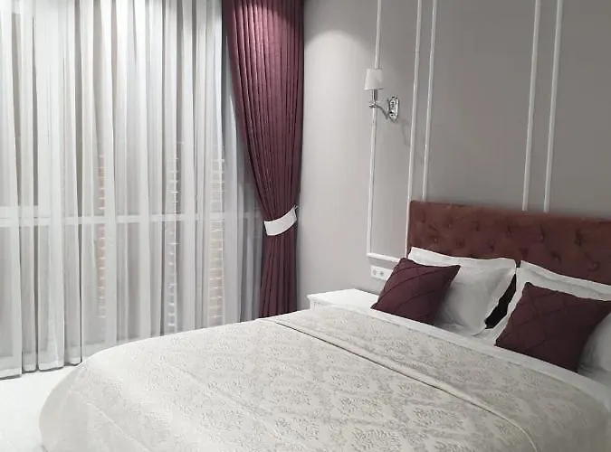 Sunny Near The Sea On Genuezskaya *